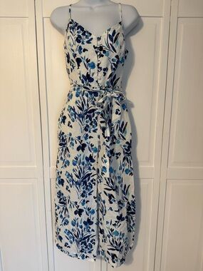 Banana Republic White Linen Jumpsuit with Blue Floral Print - Size 2
